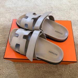 Hermes Chypre Sandal (Mastic color)